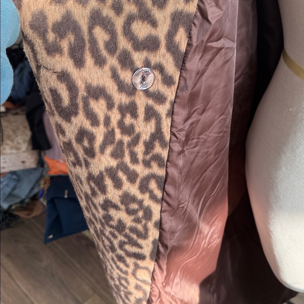 Leopard Print Long Coat structured shoulders Vtg - image 7